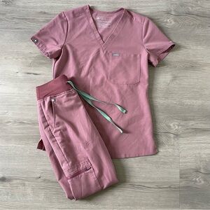 Figs Dusty Rose Scrub Set Size XXS